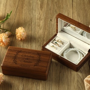 Customized Wooden Jewelry Box, Jewelry Stand, Personalized Wooden Jewelry Storage Box with Mirror, Gifts for Bridesmaids, Gifts for Girls