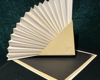 Fan Fold Easel Twist Card Blank