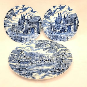 Myott Royal Mail Plates Ceramic Set Of 3 Plates Blue & White Stage Coach Scene 1 Dinner Plate 2 Salad Bread Dessert Plates Vintage England