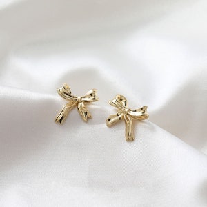 4pcs Gold/Silver Tone Bow Earrings,Bowknot Earring Post With Ear Back,Bowtie Stud Earrings,Gold Plated Brass Bow knot Earring Stud Component Gold