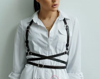 Vegan Leather Chest Harness Belt: Stylish Outfit Suspender