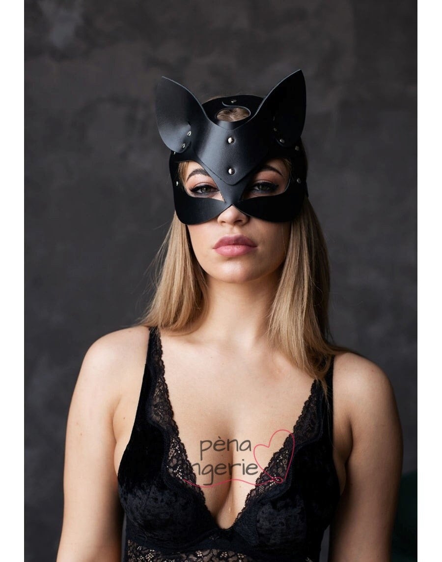 catwoman sexy lingerie Night Castle Halloween Catwoman Deep V Halter Backless See-Through Lace  Exposed Buttocks Zipper Open Crotch main image 0