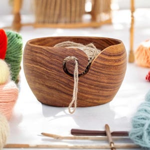 Today Only: Free Yarn Bowl with Crochet Hook Set!" Of 3 large big size 15.19.25.mm