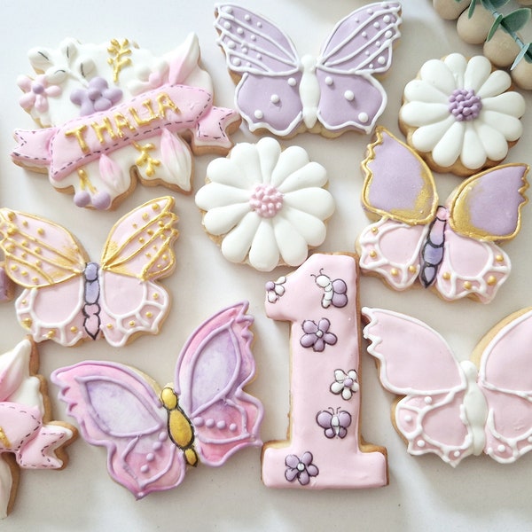 Biscuits sablés personnalisés papillons fleurs Marguerites Chiffres fête anniversaire petite fille
