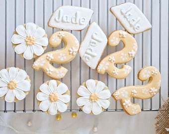 Biscuits sablés cookies personnalisés fleurs Marguerites Chiffres, fête anniversaire , petite-fille