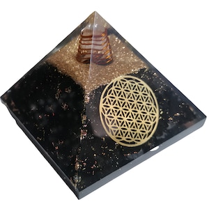 P&R:UK Shungite Orgonite Pyramid with Flower of Life Emblem, Copper Coil, and Gold Flakes Energy Healing Crystal for Meditation and Balance