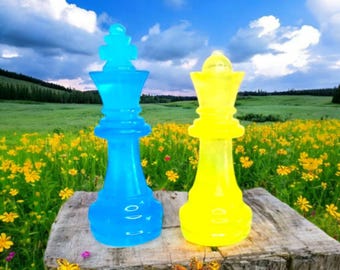 Peças de xadrez de resina personalizadas: Rei de 4 polegadas, opção que brilha no escuro