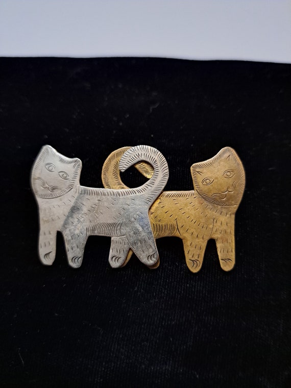 Vintage Cat Friends Pin Made in Thailand 1980s