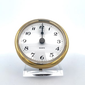 UTS plug-in clock movement | Arabic numerals | Quartz movement with plastic case, gold-colored *Made in Germany