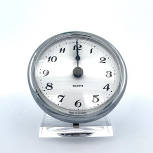 Movimiento de reloj UTS con inserto, Ø 58 mm – Reloj de cuarzo integrado con números arábigos, color plata | Bisel de 66–103 mm