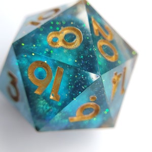 Handmade dice, jumbo D20, 30mm D20, Chonk dice, Pen and Paper, Dnd dice, TTRPG dice, polyhedral dice, sharp edged dice, colorshift