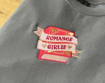 Sudadera bordada con temática romántica para chicas, cuello redondo para amantes de los libros