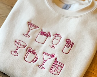 Felpa con ricamo per bevande / Colore filo personalizzato / Regalo per amanti dei cocktail / Maglione minimalista per bar / Abbigliamento unisex per baristi