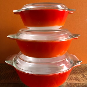 RARE JAJ Pyrex Solid Orange Casserole Set. Vintage JAJ Pyrex JaJ England. Pyrex Casserole Dishes 505 - 509 - 513 Rare Pyrex rare