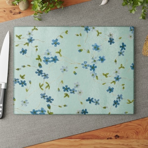 Vintage 70&#39;s Arcopal France veronica myosotis retro design white blue flower pattern forget me not Glass Cutting Board