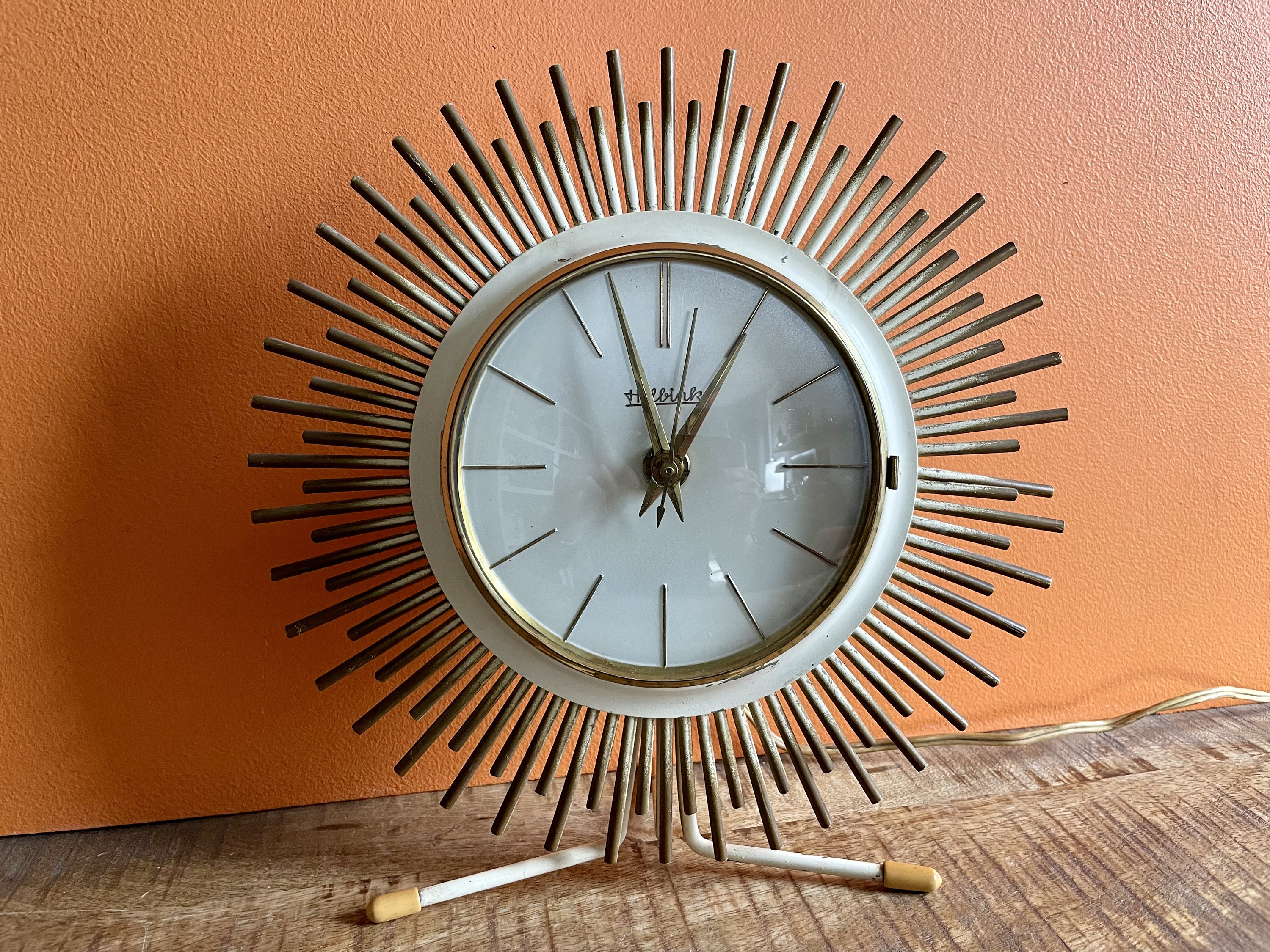 アンティーク？50's BURST CLOCK デカい！