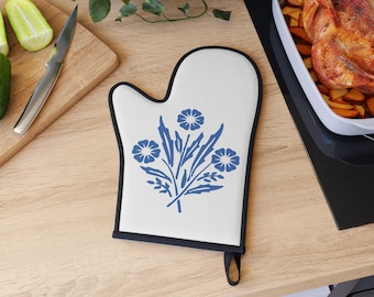 Vintage Cornflower Blue Oven Mitt – Metallic Cotton Back