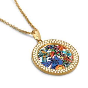 Gold Pendant Necklace with Villeroy & Boch Acapulco Colorful Birds Pattern – Vintage-Inspired Jewelry
