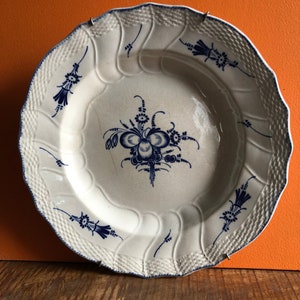 Antique Porcelain Cabinet Plate Antique Wall Plate Boch Freres Trefle Antique Porcelain Cabinet Plate Art Nouveau Jugendstil Ceramics