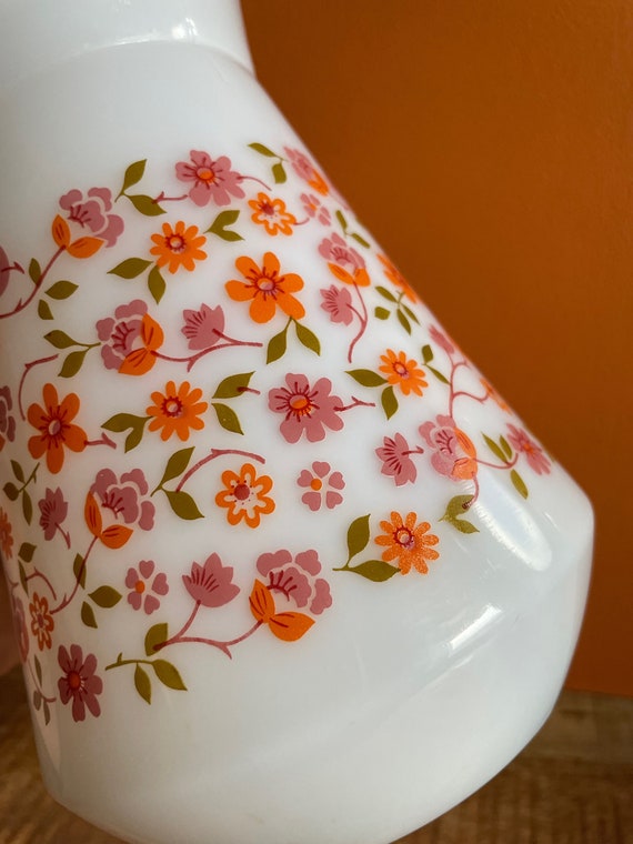 Pichet Vintage Arcopal - Motif Fleurs Multicolore - Verre - Made In France