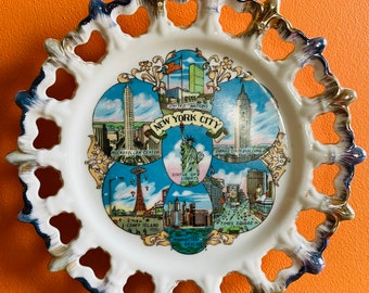 Vintage NYC Souvenir Plate – 1960s-70s Decorative Collector's Item