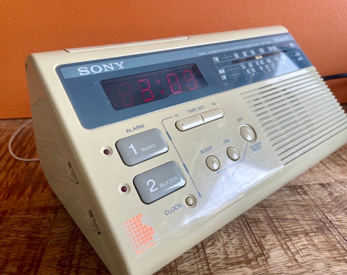 Digimatic Sony ICF-221 Fm Radio Midcentury Alarm Clock for Bedroom ...