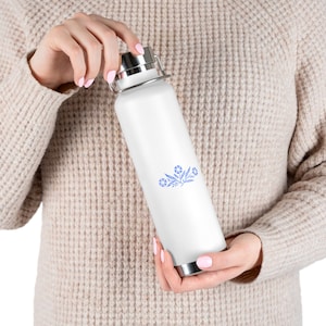 Corningware Blue Cornflower Copper Vacuum Insulated Bottle, 22oz. Cornflower Blue Inspired Blu Flower Corning Ware Pattern Blue Flowers