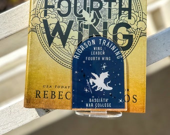 Riorson Training Fourth Wing Basgiath Book Shelfie