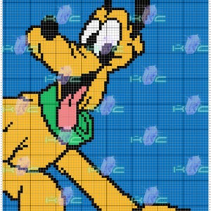 Puede incluir: Ilustración pixelada de Pluto, un perro amarillo con orejas negras, un collar verde y una lengua rosa. El fondo es una cuadrícula de cuadrados azules con formas de diamante dispersas. La imagen es una obra de arte digital.