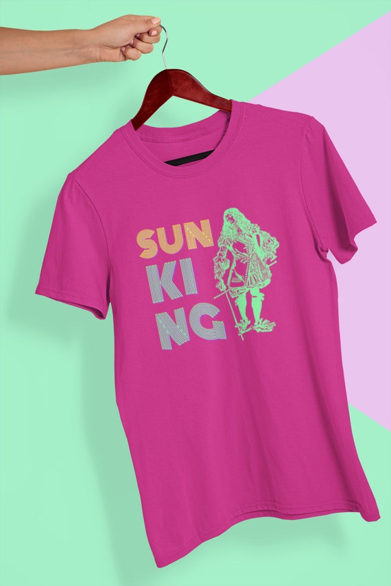 Fun Summer Retro History T-shirt. Sun King. Louis XIV. 