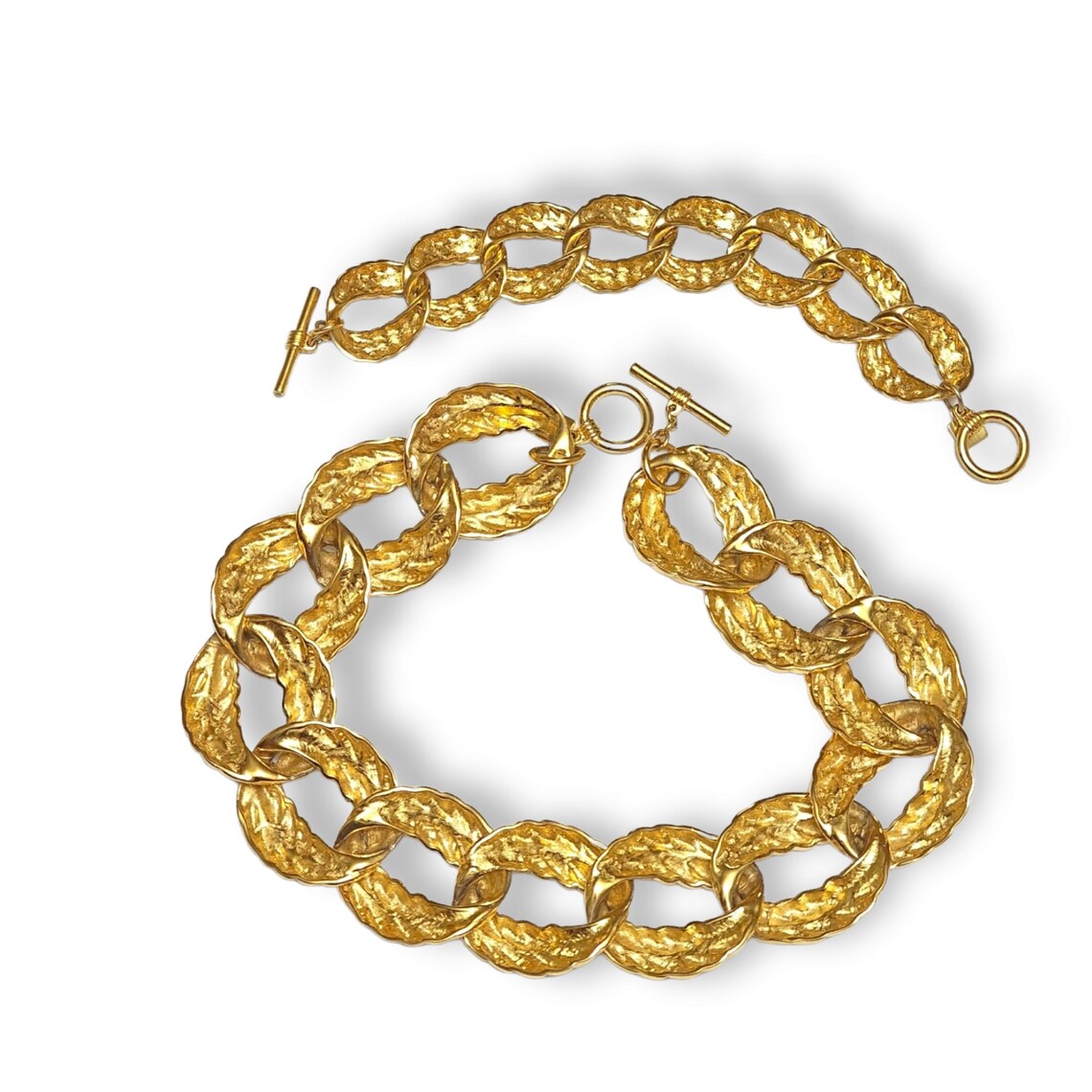 Bella Neane Chunky Gold Rope Link Bracelet main image 0