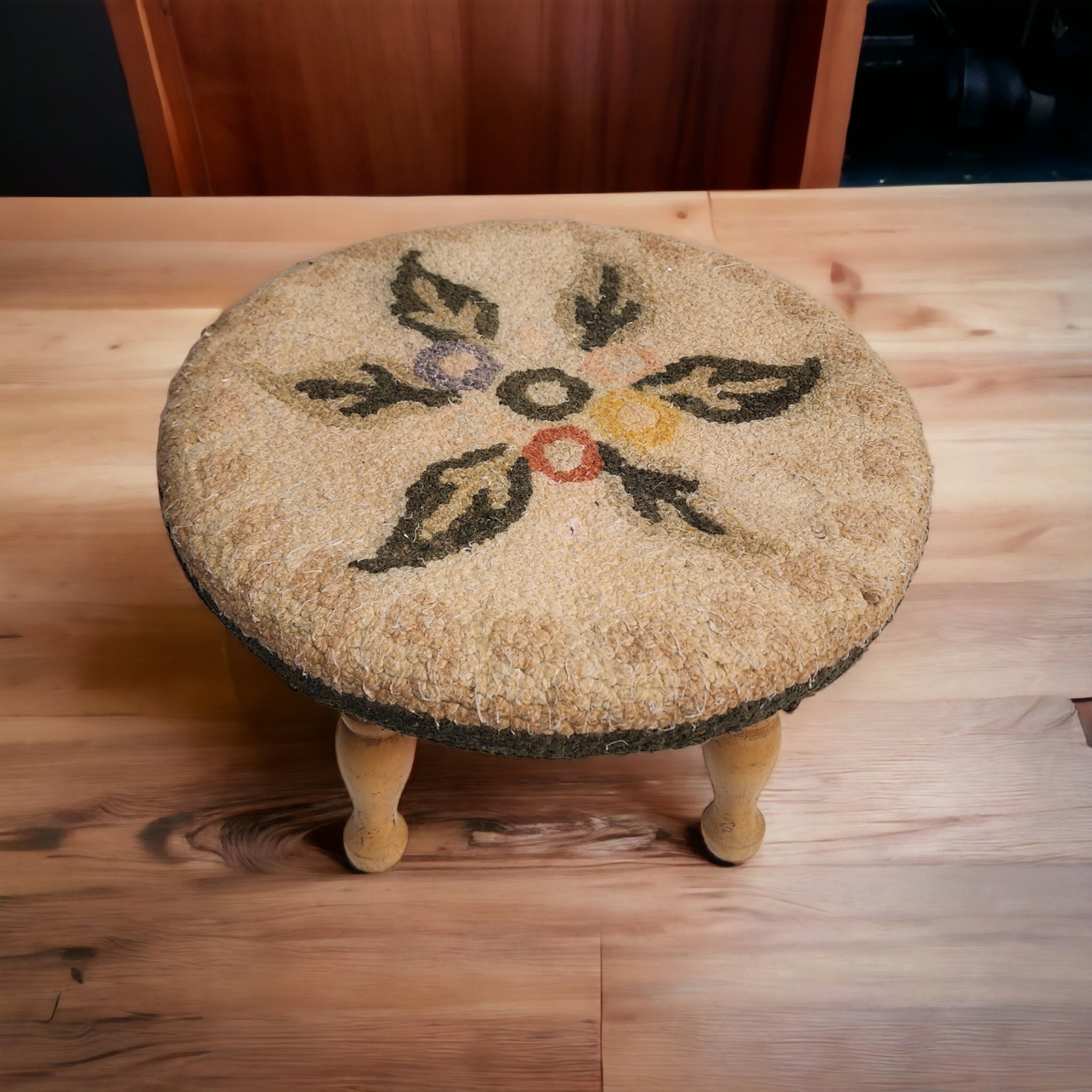 Hooked Rug Stool -  Canada