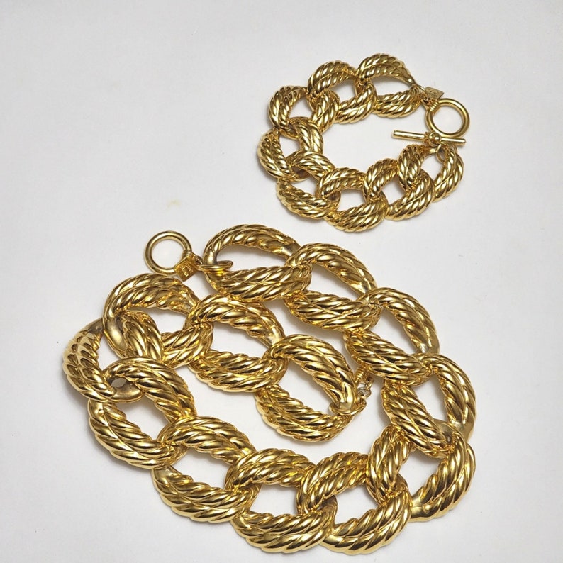 Bella Neane Chunky Gold Rope Link Bracelet main image 1