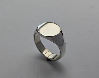 Signet Ring
