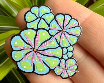 1.5 inch metal pin of Lophophora williamsii | Peyote metal pin