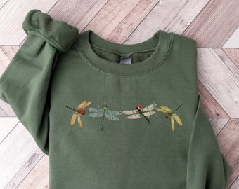 Christmas Dragonfly Sweatshirt, Cute Christmas Sweater, Holiday Sweater, Retro Christmas Sweatshirt, Winter Clothing, Dragonfly Lover Gift