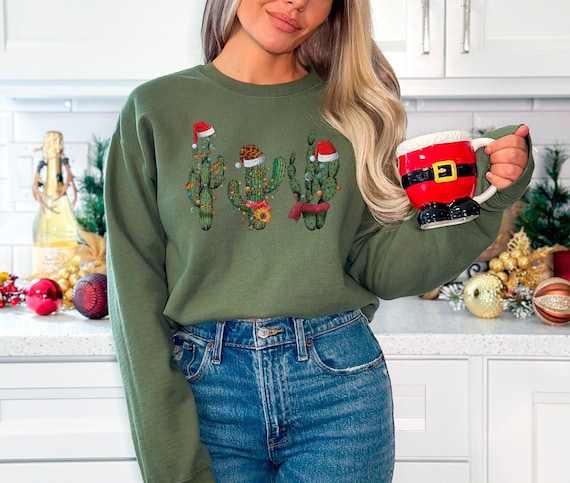 Christmas Cactus Sweatshirt, Southern Christmas Sweatshirt, Desert Christmas Sweater, Cactus Lover Gift, Plant Mom Sweatshirt, Xmas Gifts