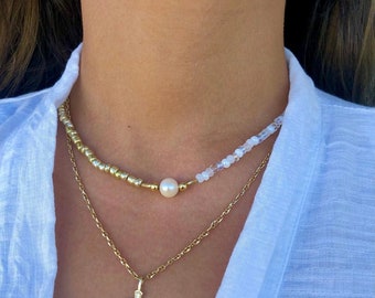 Choker w/ Pearl- Gold Glasp