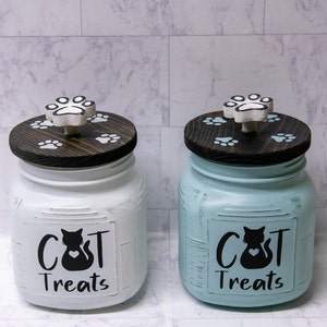 Distressed Mason Jar Cat Treat Storage, Paw Print Knob