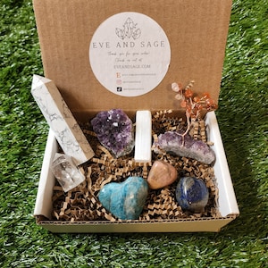 ULTIMATE Mystery Crystal Box, TikTok Crystal Mystery Box, Intuitive Custom Box, 100+ Specimen, Crystal Confetti, Mystery Scoop, Crystal Gift