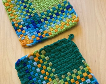 Set of 2 Woven Potholders - Handmade - Cotton