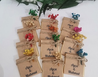 Personalized Wedding Chocolate Favor for Guests, Flower Chocolate, Bridal Shower Favors, Engagement Chocolate Favors, Birthday Gift, Perfect