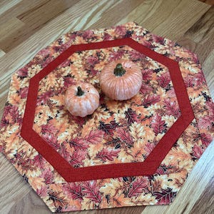 Maple Leaves Quilted Table Topper - Etsy