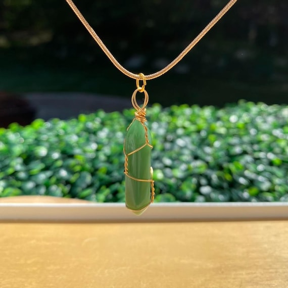 Custom jade necklace deals