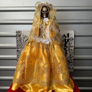 Dress fits 28in or 29in Santa muerte statue