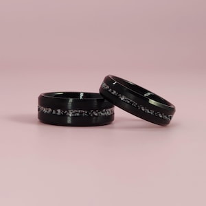 Custom Men’s Ashes Ring, Tungsten Memorial Band, Black Inlay Cremation Ring, Personalized Keepsake Jewelry for Him