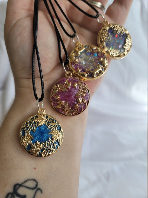 20 inch necklace with pendant - 2 sided pendant necklace - Resin filled necklace - Double pendant necklace - customizable - necklace for her
