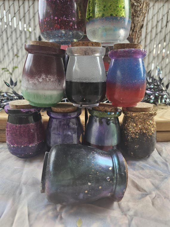 Apothecary Jars - Jars with cork lids - tea leaves jar - customized jars - handmade resin jars - home decor- multifunctional jars - gifts