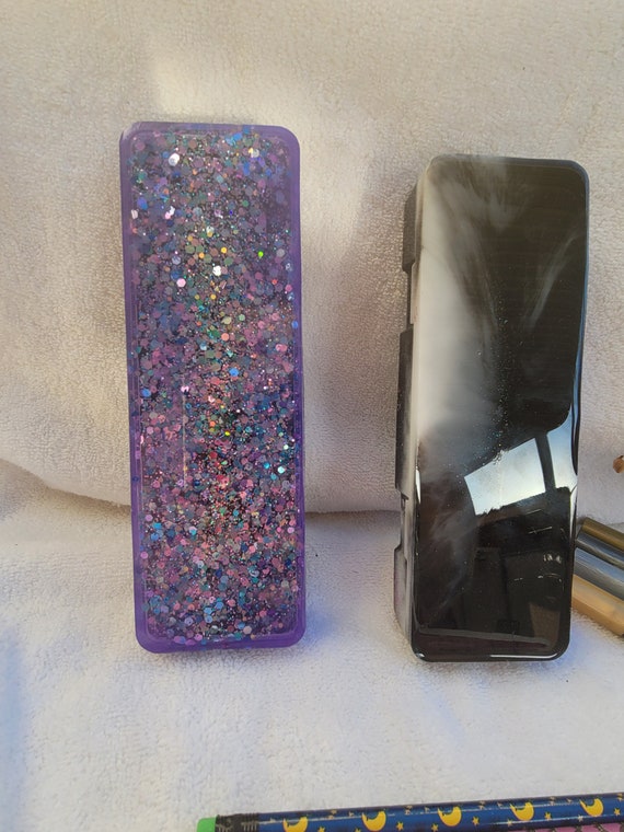 Resin pencil case - Handmade pencil/pen case - Resin pen case - Nail tool holder - pencil holder - pen holder - stash box - snap tight lid