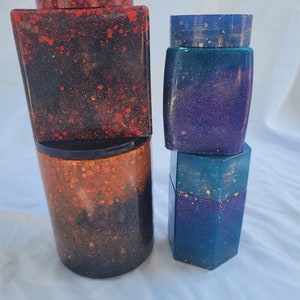 Resin jars - Screw on lid jar - Catch all jars - handmade resin jars - Stash jars - Hideaway Jars - Resin Canister Jar - Multipurpose jars